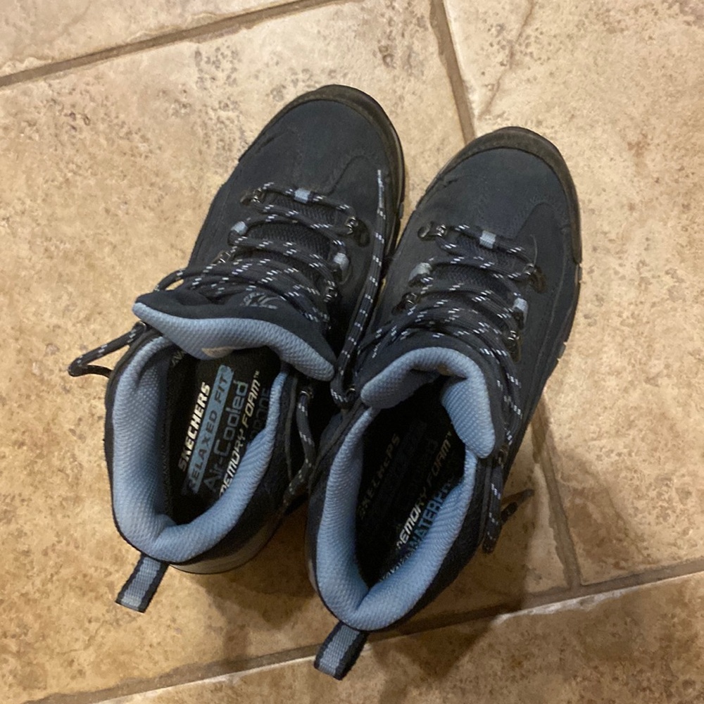waterproof hiking boots